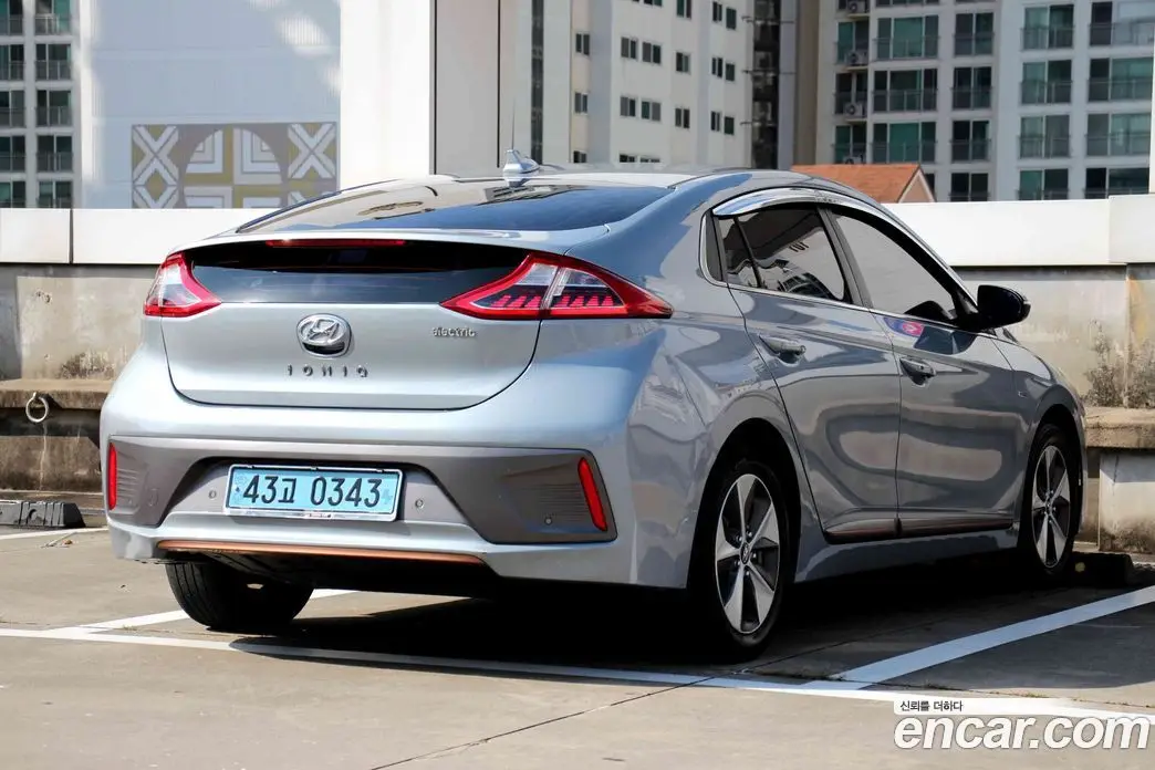 Hyundai Ioniq 2016 АКПП, фото 5