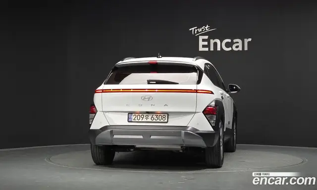 Hyundai Kona 2023 1.6 АКПП, миниатюра 4