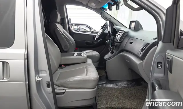 Hyundai Starex 2018 2.5 АКПП, миниатюра 11