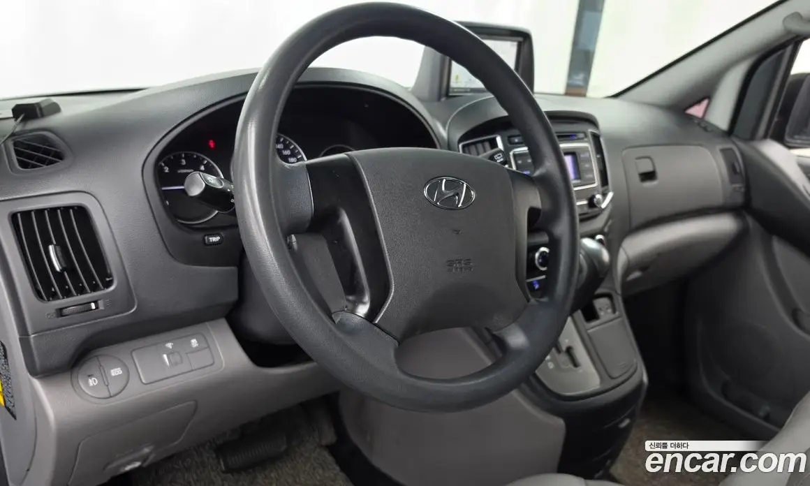 Hyundai Starex 2018 2.5 АКПП, фото 13