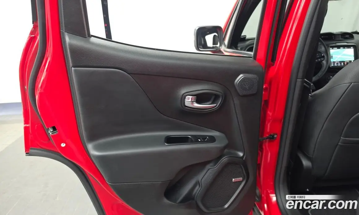 Jeep Renegade 2021 2.4 АКПП, фото 15