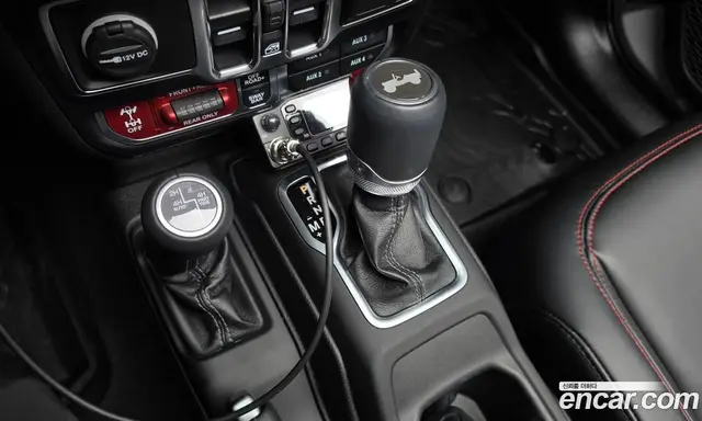Jeep Wrangler 2024 2.0 АКПП, миниатюра 9