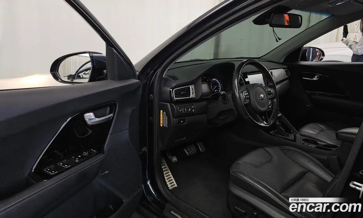 Kia Niro 2016 1.6 АКПП, фото 13