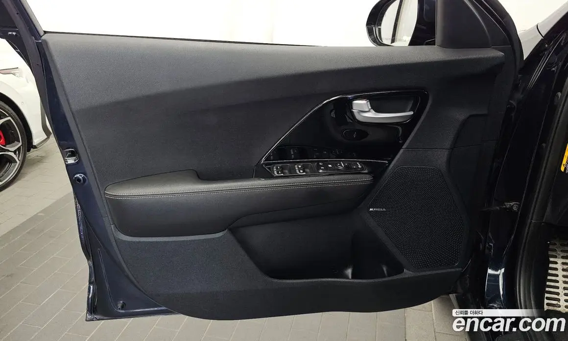 Kia Niro 2016 1.6 АКПП, фото 14