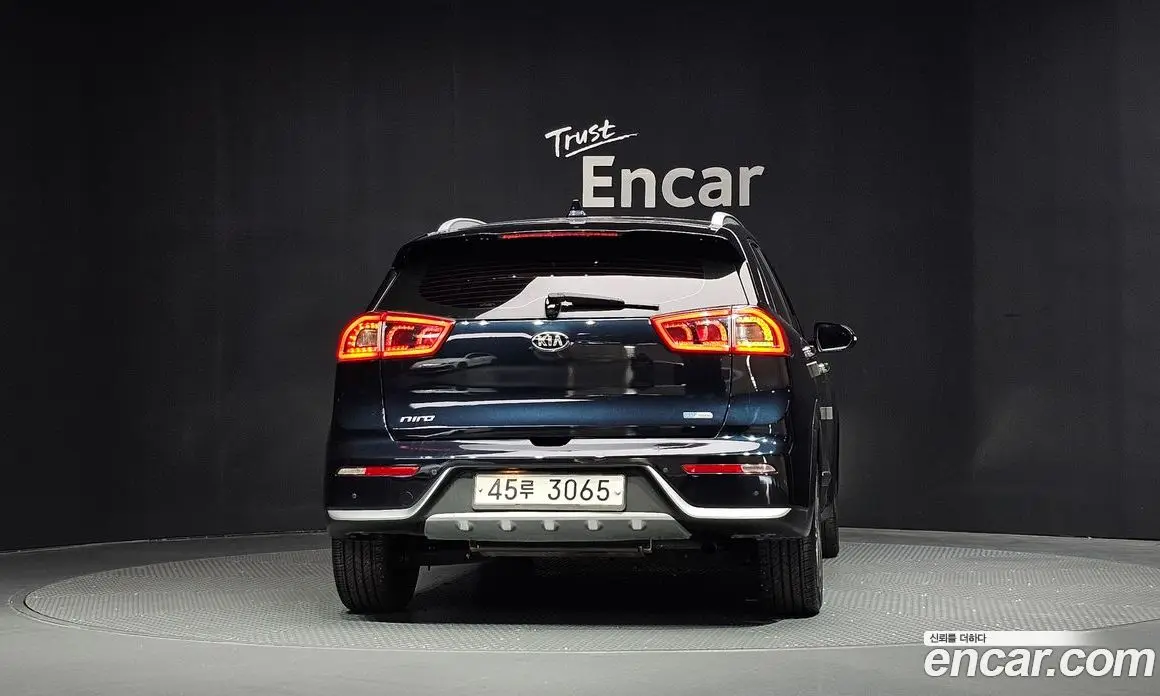 Kia Niro 2016 1.6 АКПП, фото 4