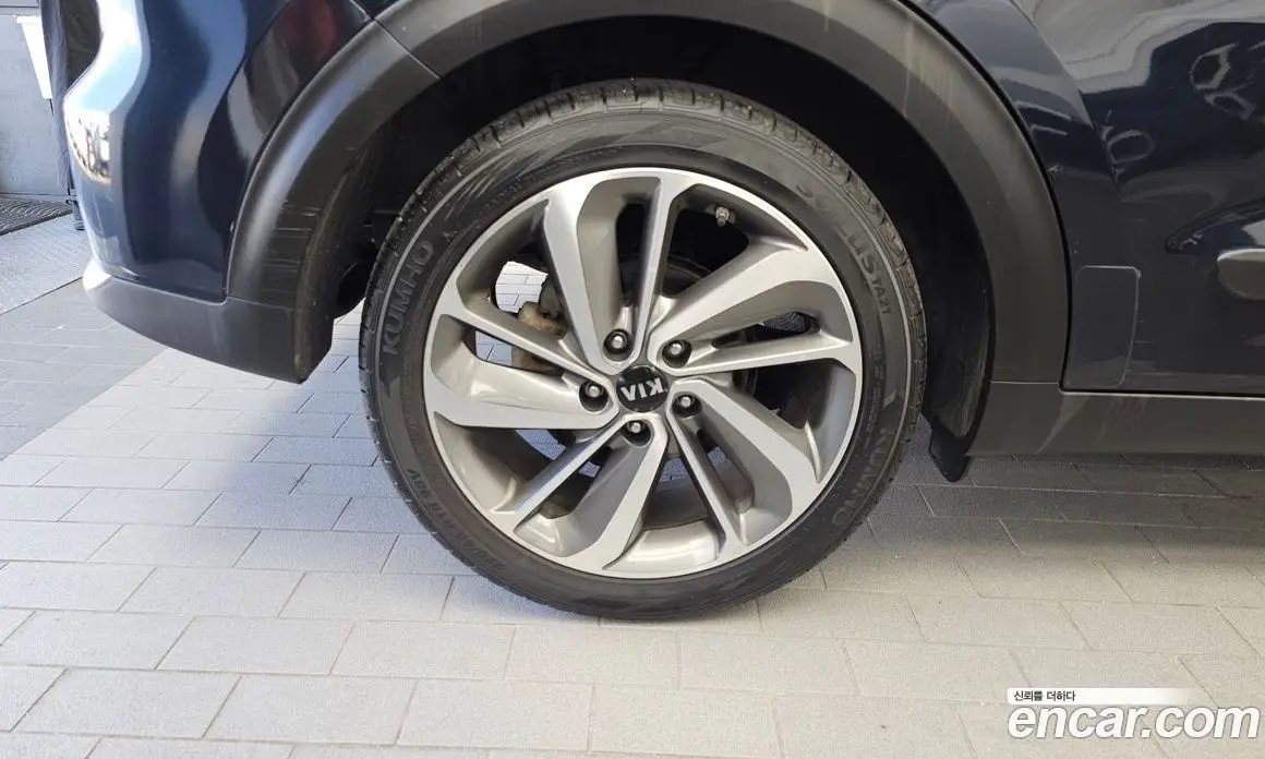 Kia Niro 2016 1.6 АКПП, фото 5