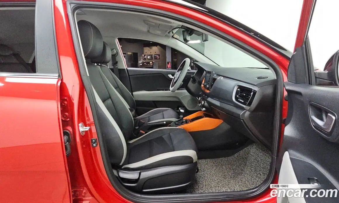 Kia Stonic 2018 1.6 АКПП, фото 17