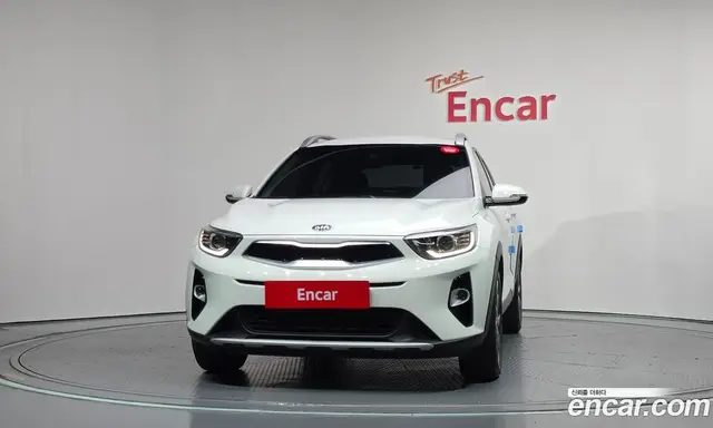 Kia Stonic 2018 1.4 АКПП, миниатюра 3