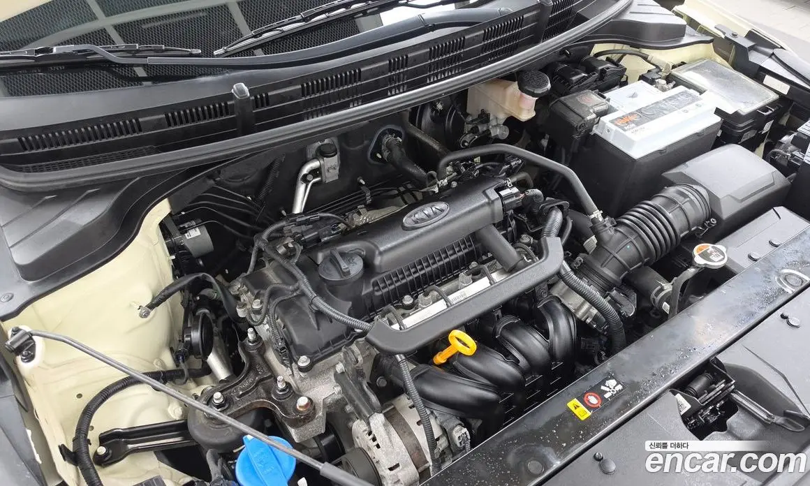 Kia Stonic 2018 1.4 АКПП, фото 6