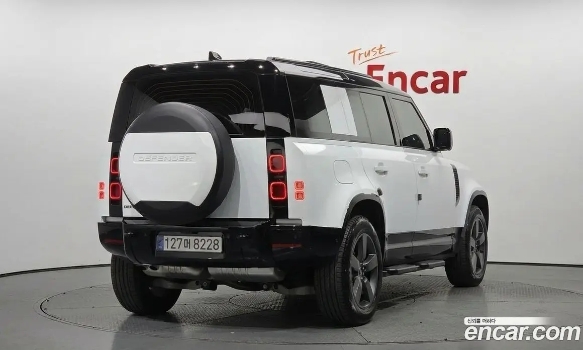 Land Rover Defender 2025 3.0 АКПП, фото 2 Land Rover Defender 2025 3.0 АКПП, фото 2