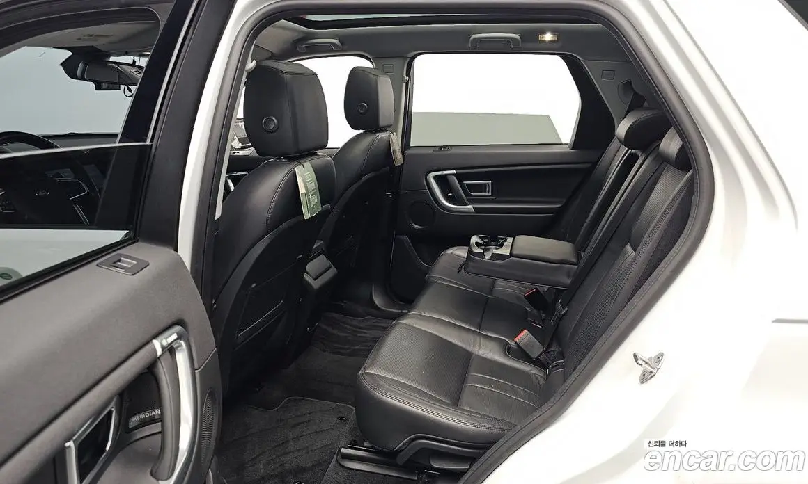 Land Rover Discovery Sport 2019 2.0 АКПП, фото 16