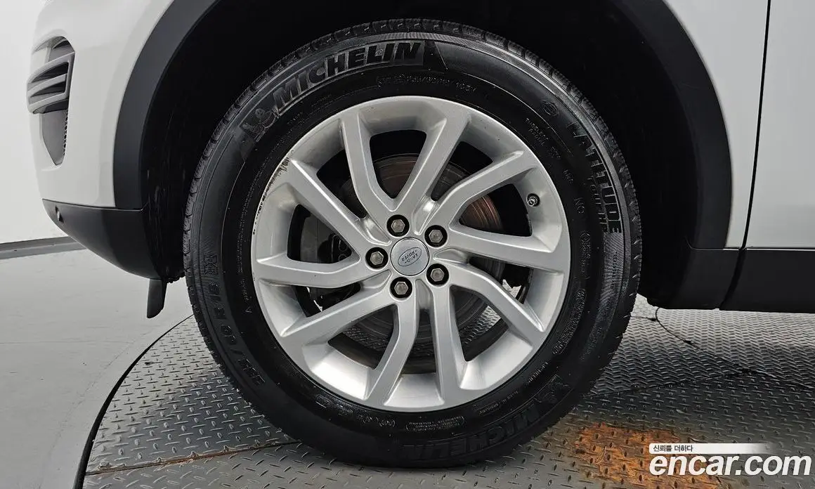 Land Rover Discovery Sport 2019 2.0 АКПП, фото 4
