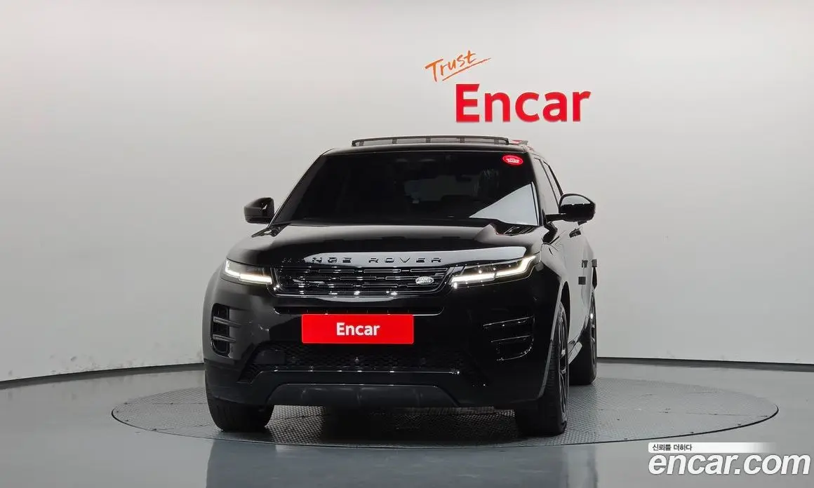 Land Rover Range Rover Evoque 2024 2.0 АКПП, фото 3
