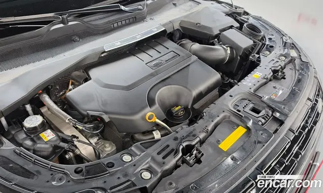 Land Rover Range Rover Evoque 2024 2.0 АКПП, миниатюра 6