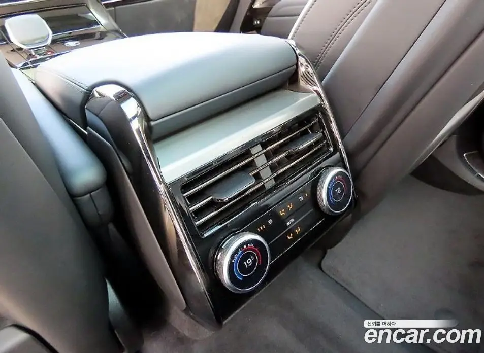 Land Rover Range Rover Sport 2025 3.0 АКПП, фото 15