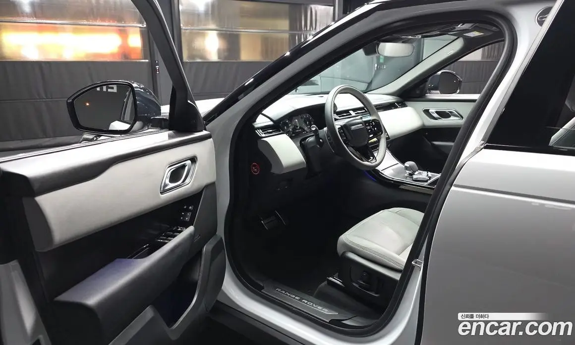 Land Rover Range Rover Velar 2026 2.0 АКПП, фото 13