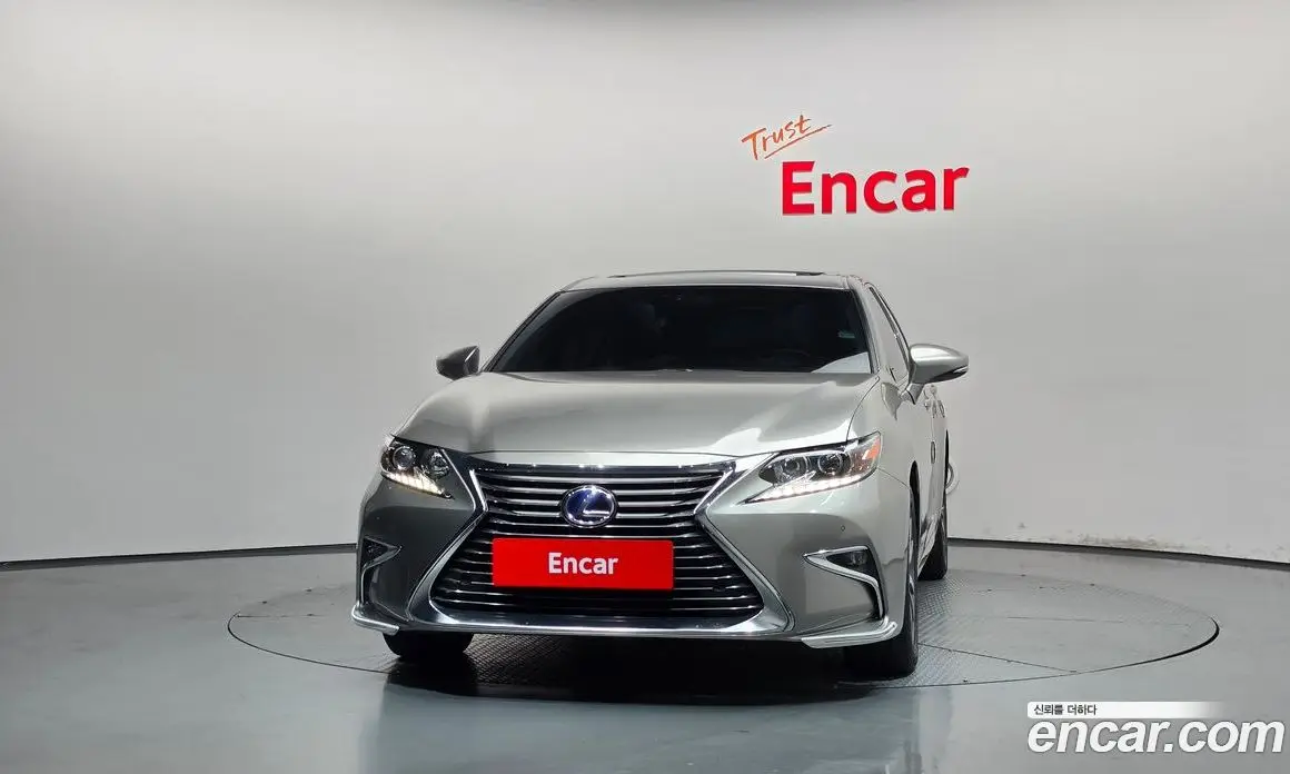 Lexus ES 2017 2.5 АКПП, фото 3 Lexus ES 2017 2.5 АКПП, фото 3