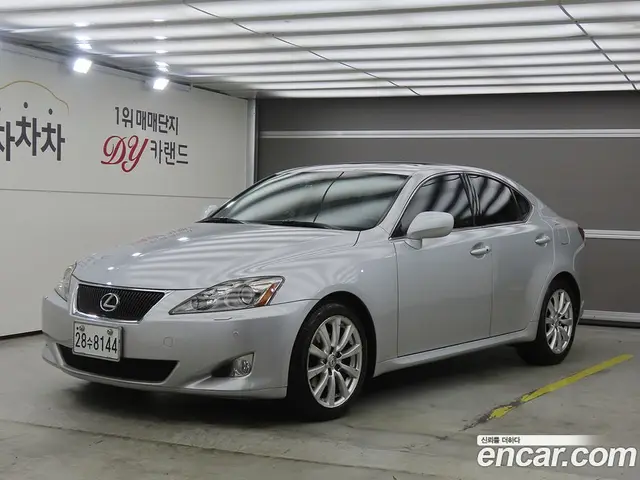 Lexus IS, 2007, 75 300 км
