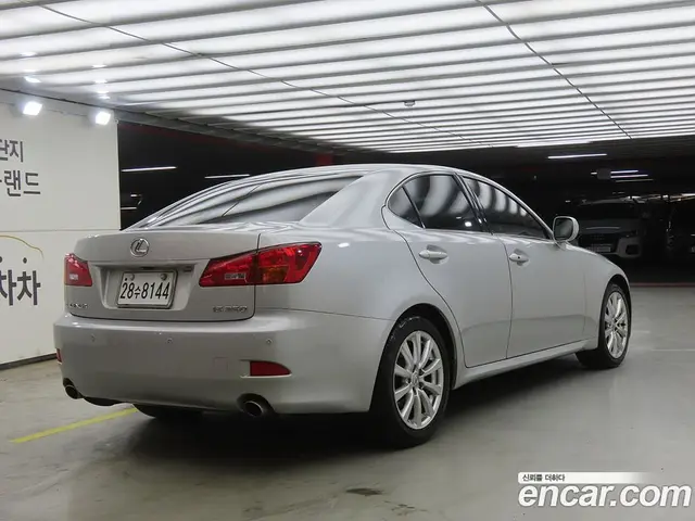 Lexus IS 2007 2.5 АКПП, миниатюра 4