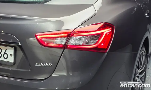 Maserati Ghibli 2019 3.0 АКПП, миниатюра 8