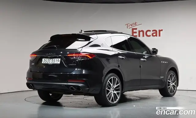 Maserati Levante, 2020, 68 255 км