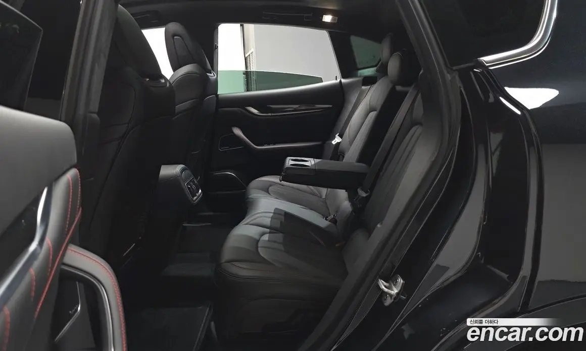Maserati Levante 2020 3.0 АКПП, фото 17