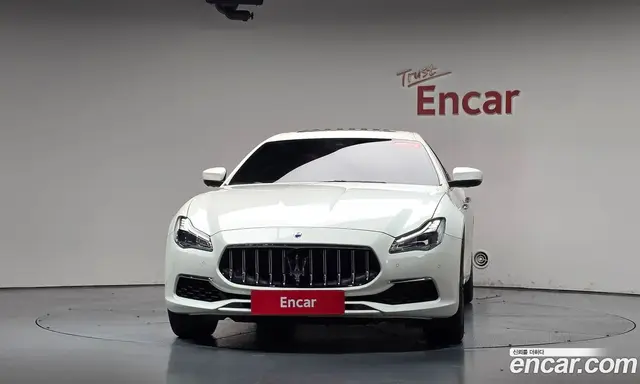 Maserati Quattroporte 2022 3.0 АКПП, миниатюра 2