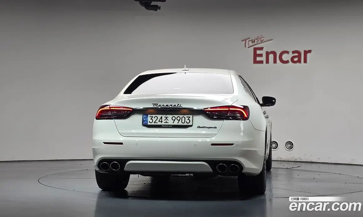 Maserati Quattroporte 2022 3.0 АКПП, фото 3