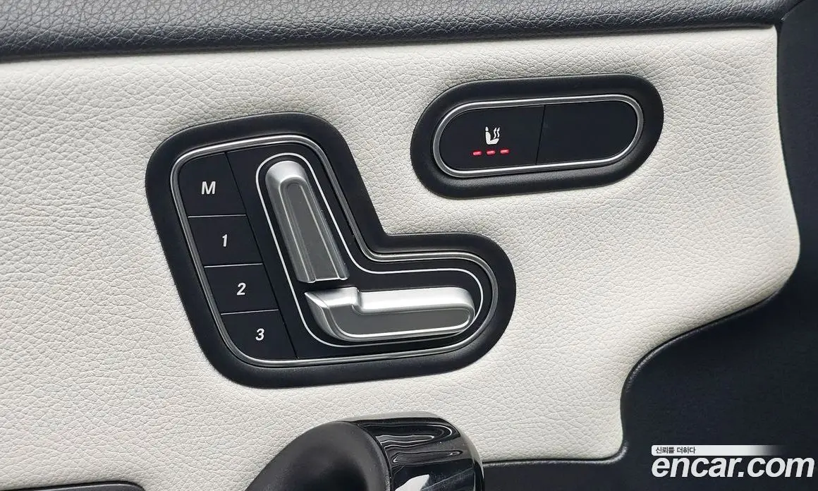 Mercedes-Benz A-Class 2020 2.0 АКПП, фото 13
