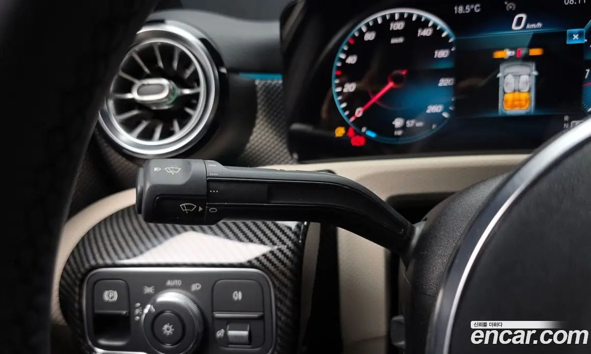 Mercedes-Benz A-Class 2021 2.0 АКПП, фото 18