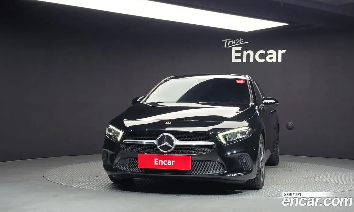 Mercedes-Benz A-Class 2021 2.0 АКПП, фото 3