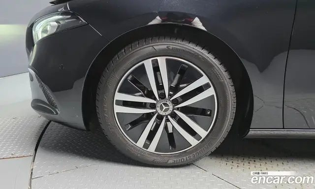 Mercedes-Benz A-Class 2021 2.0 АКПП, миниатюра 5