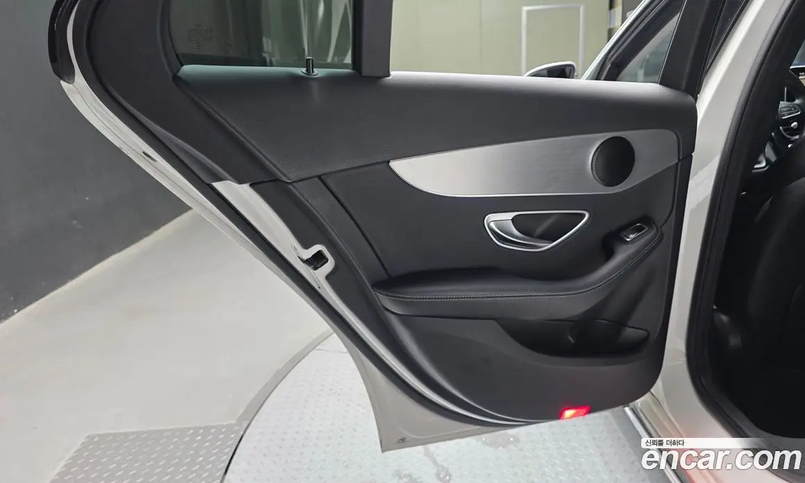 Mercedes-Benz C-Class 2018 2.1 АКПП, фото 15