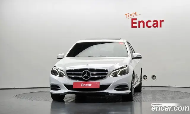 Mercedes-Benz E-Class 2015 2.0 АКПП, миниатюра 3