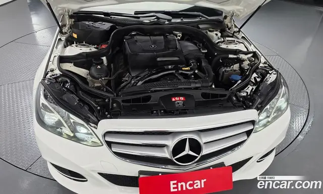 Mercedes-Benz E-Class 2015 2.0 АКПП, миниатюра 6