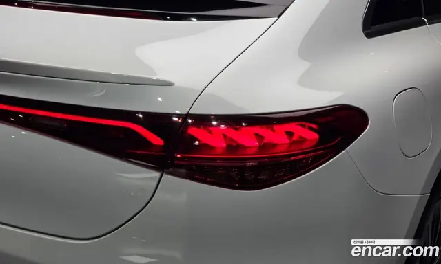 Mercedes-Benz EQE 2023 0.3 АКПП, миниатюра 9