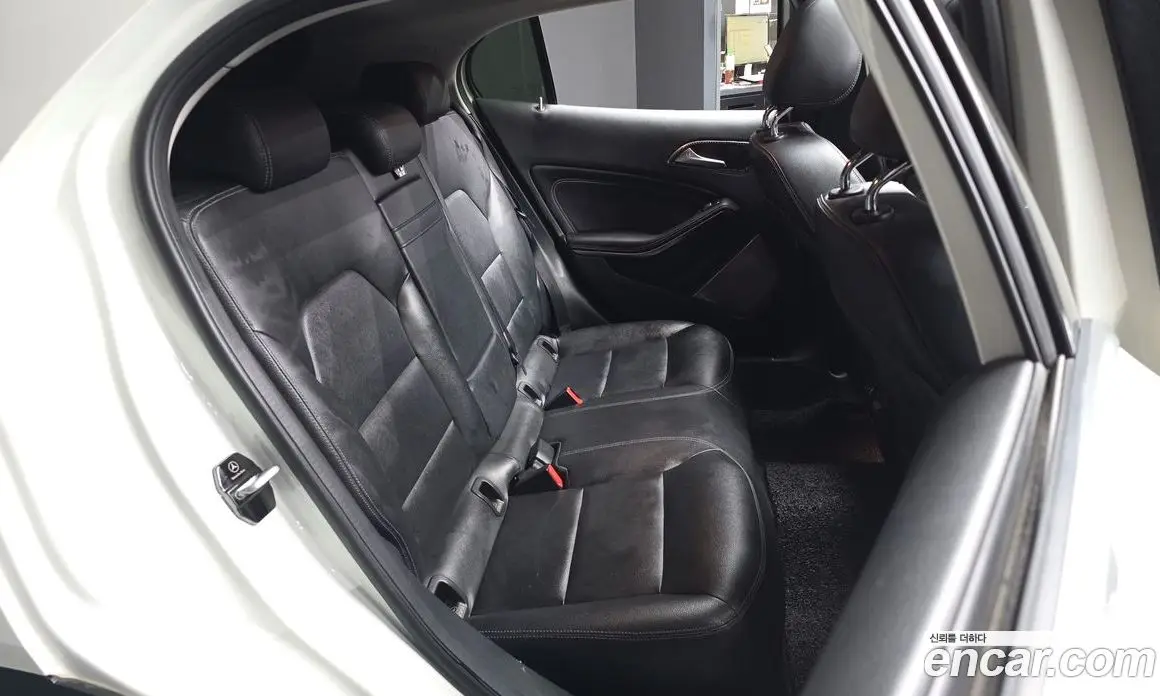 Mercedes-Benz GLA-Class 2016 2.1 АКПП, фото 17