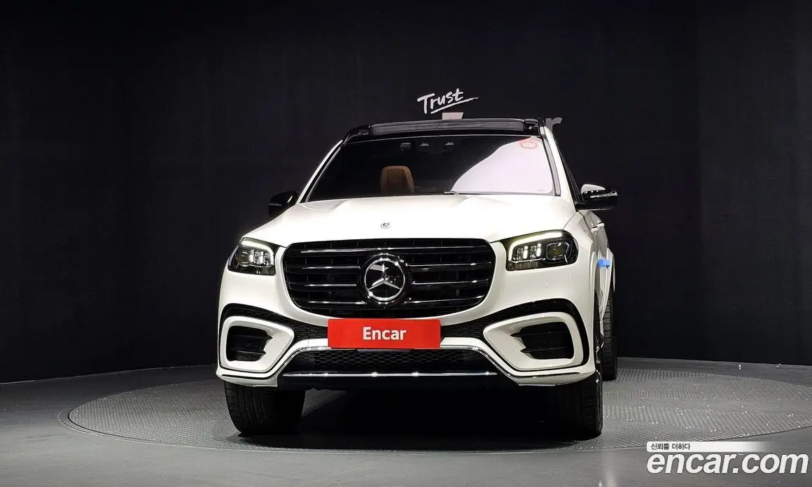 Mercedes-Benz GLS-Class 2024 4.0 АКПП, фото 3