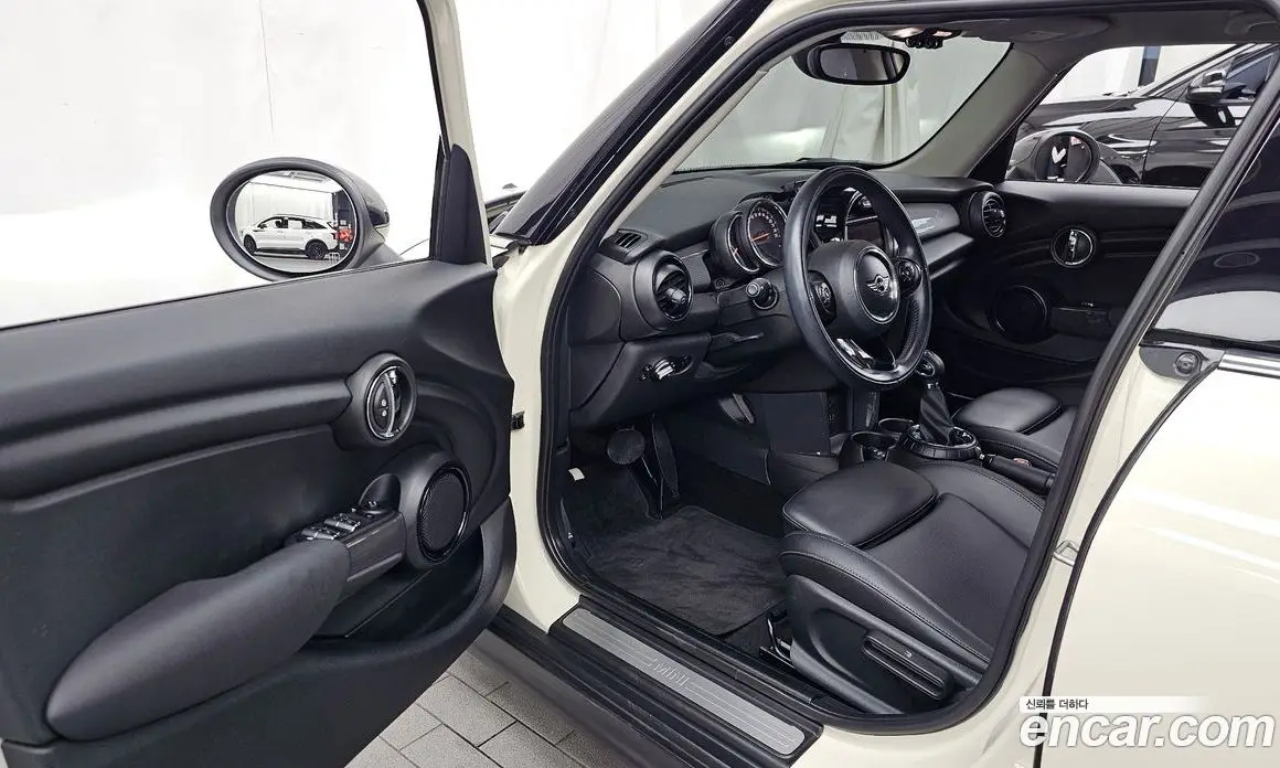 Mini Cooper 2016 1.5 АКПП, фото 10