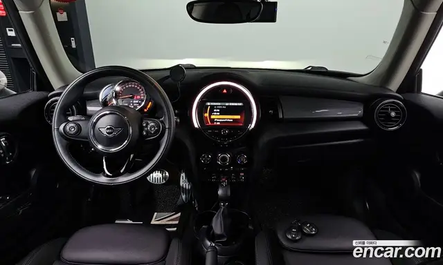 Mini Cooper 2018 1.5 АКПП, миниатюра 7