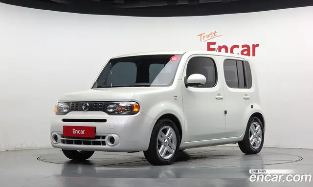 Nissan Cube, 2011, 124 243 км