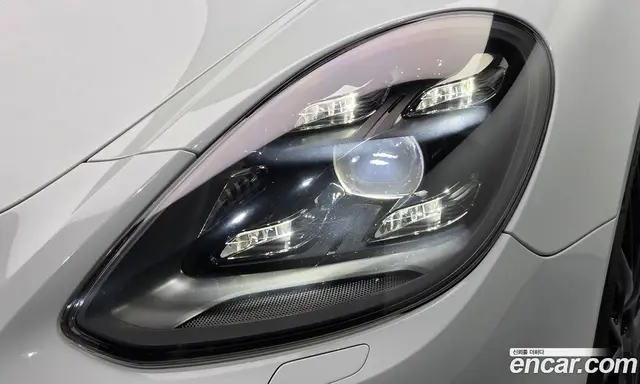 Porsche Panamera 2018 3.0 АКПП, миниатюра 7