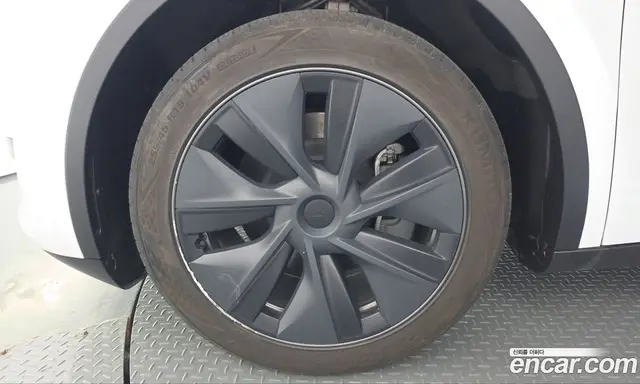 Tesla Model Y 2024 0.2 АКПП, миниатюра 4 Tesla Model Y 2024 0.2 АКПП, миниатюра 4