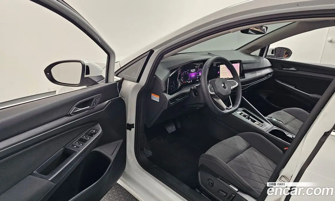 Volkswagen Golf 2022 2.0 АКПП, фото 13