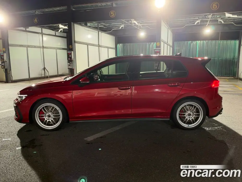 Volkswagen Golf 2025 2.0 АКПП, фото 3
