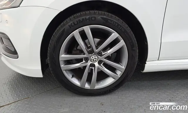 Volkswagen Polo 2015 1.4 АКПП, миниатюра 5