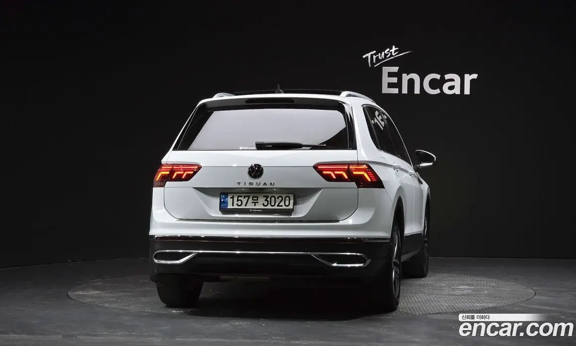 Volkswagen Tiguan 2022 2.0 АКПП, фото 4