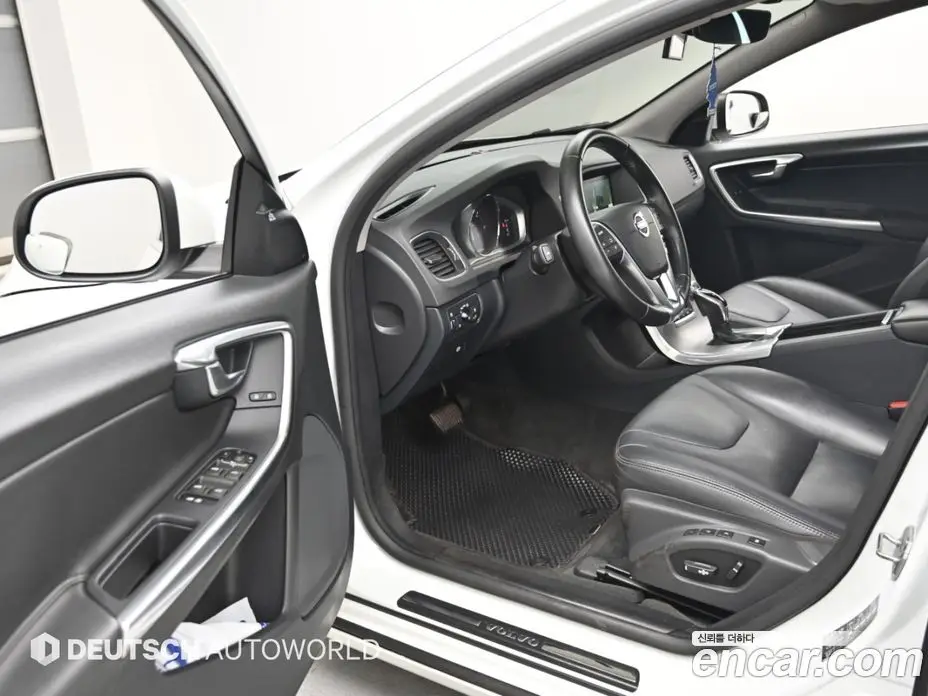 Volvo V60 2017 2.0 АКПП, фото 11