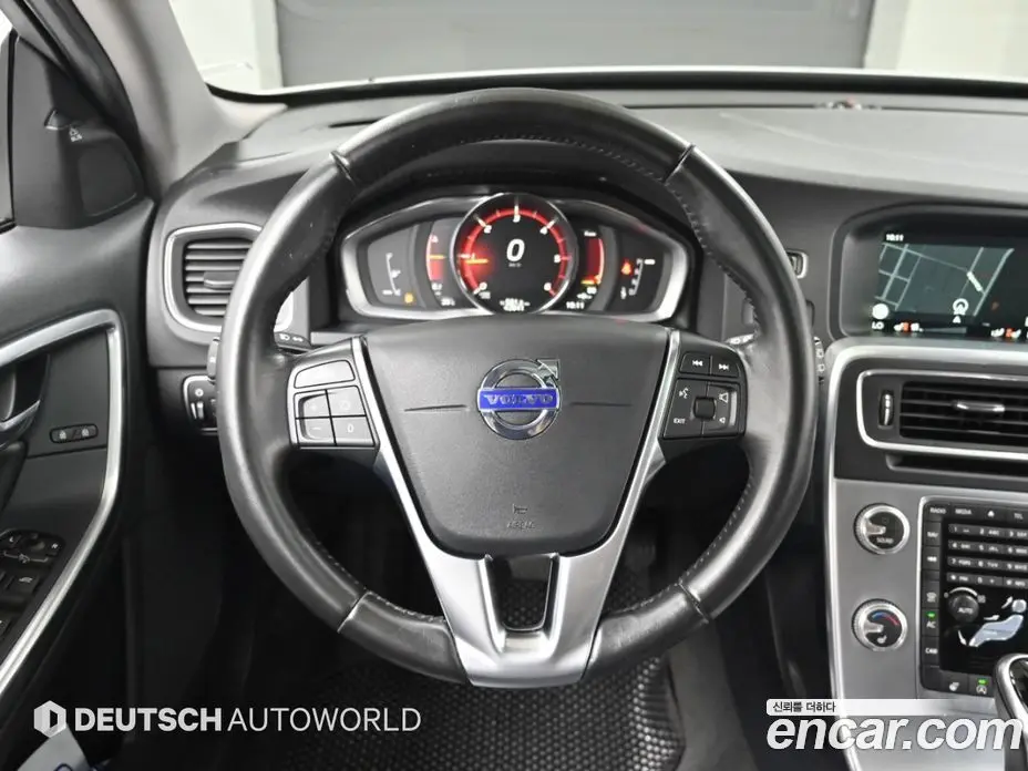 Volvo V60 2017 2.0 АКПП, фото 13