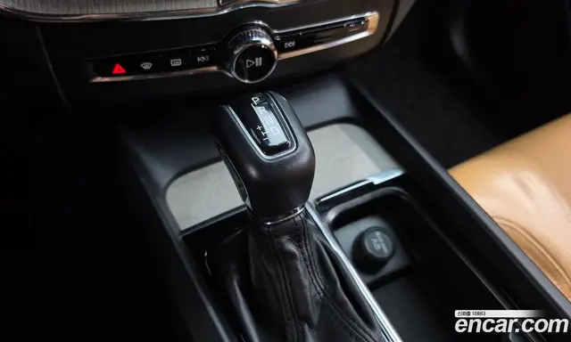 Volvo XC60 2018 2.0 АКПП, миниатюра 12